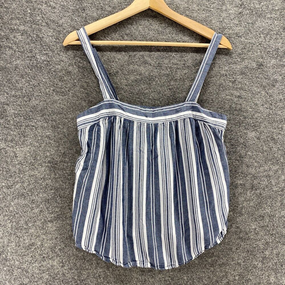 Universal Thread Top Women M Medium Blue Striped Sleeveless Button Up Rayon